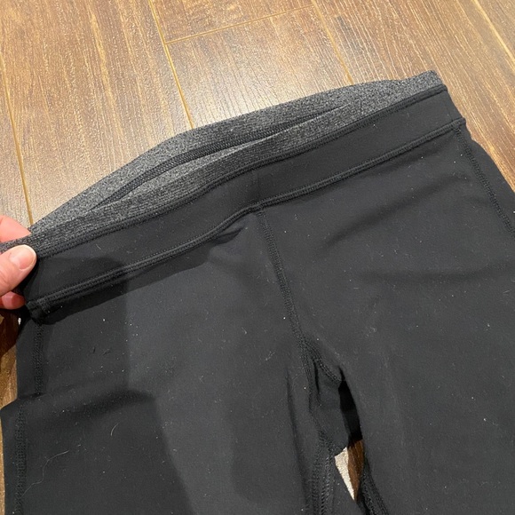 LULULEMON leggings (size 2 or 4) - Picture 11 of 11
